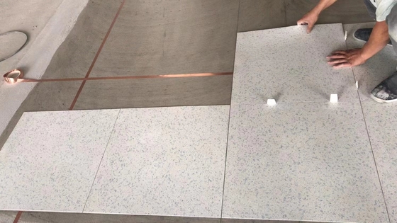 Pedaços de PVC antiestáticos Vinyl condutivo ESD e solução antiestática